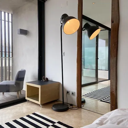 Quaint, Chic And Artistic Seaside Villa * Maceira (Lisbon)