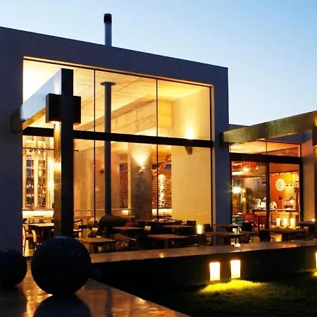 Quaint, Chic And Artistic Seaside Villa Villa