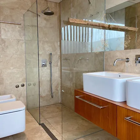 Quaint, Chic And Artistic Seaside Villa * Maceira (Lisbon)